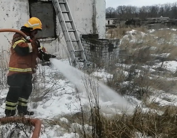 Ствол пожарный ручной универсальный с регулируемым расходом ЛК-3
