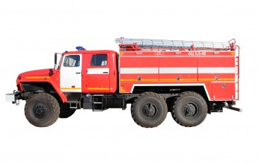 АЦ 5,5 – 40 Урал-5557